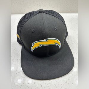 LA Chargers New Era Black Mesh 9FIFTY Cap